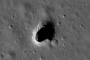科学家称人类可将月球基地建在地下熔岩管道