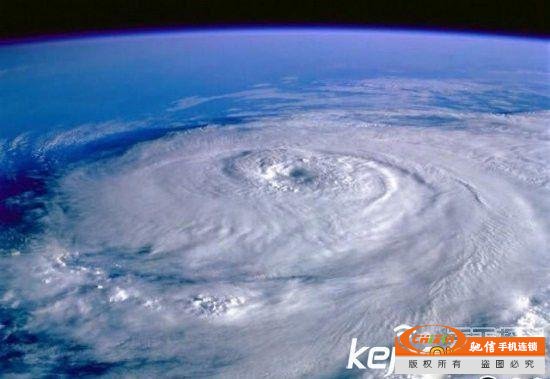 百慕大诡异事件 元凶或是海底透明金字塔